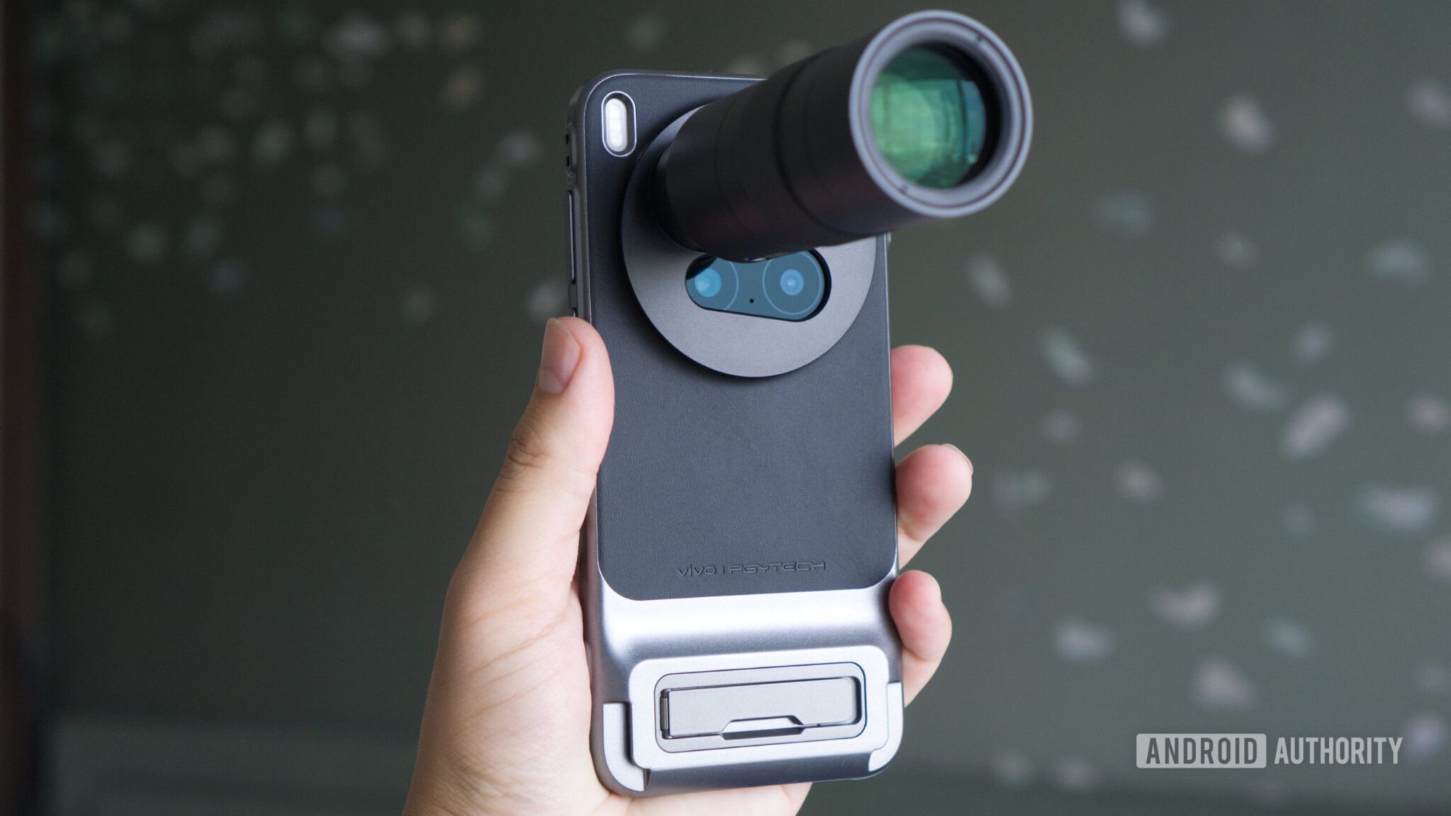 Revolutionizing Mobile Photography: The Ultra Phone's 16x Zoom Add-on Camera Lens