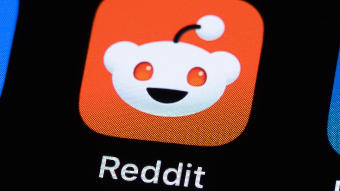 UK Fines Reddit £14.5 Million for Failing to Verify User Ages