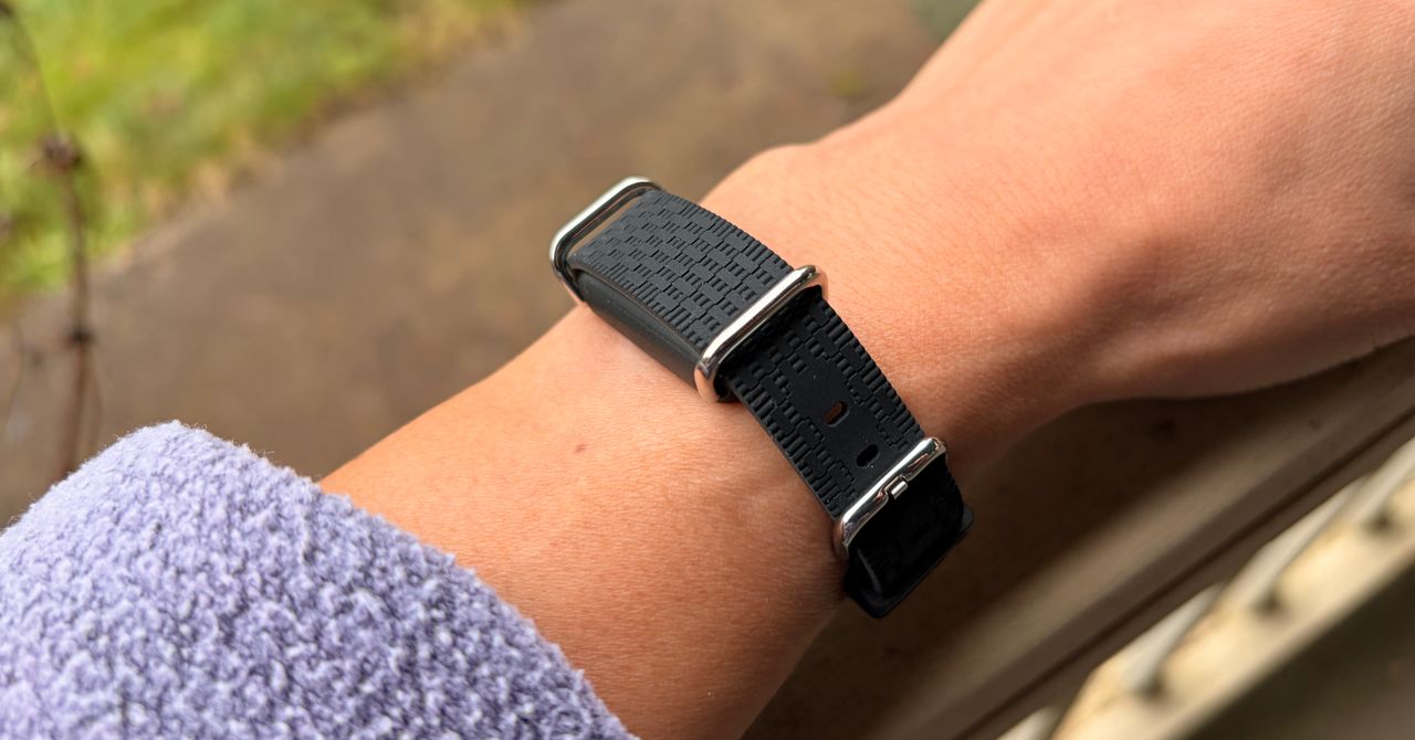 Aktiia Hilo Blood Pressure Monitor Review: Cuffless Accuracy & Sleep Tracking