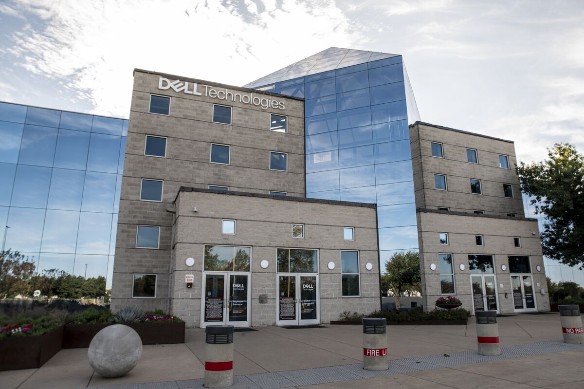 Dell AI Server Sales Surge: Stock Jumps 22% in Major Win