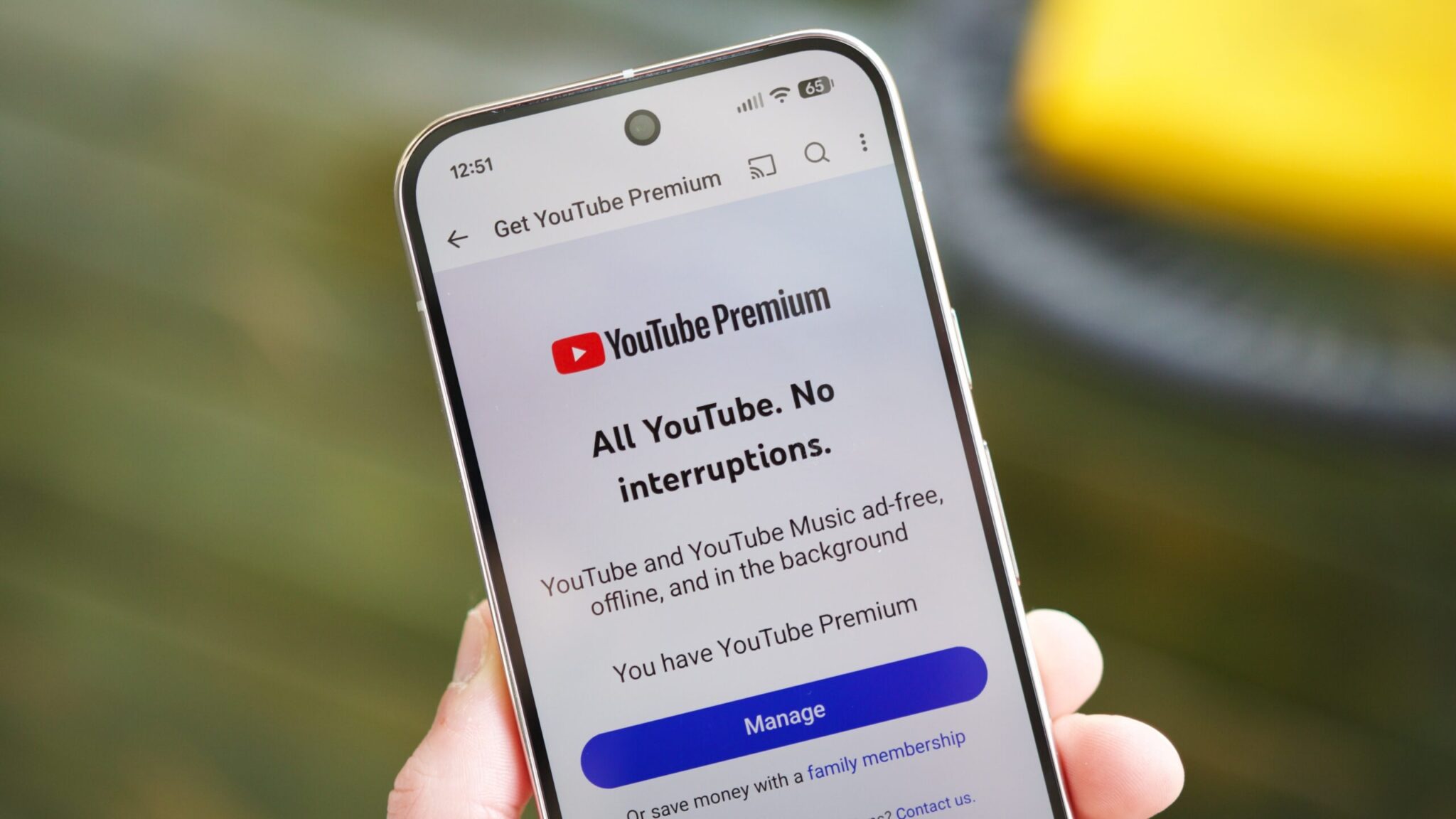 YouTube Chat Bug Fix: English Messages Unblocked After Glitch