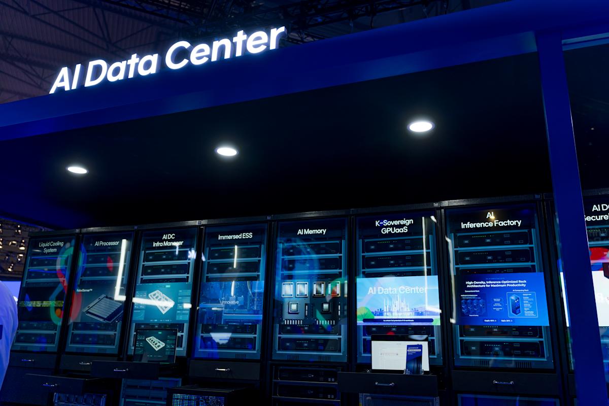 AI Data Centers Reduce Power Draw On Demand