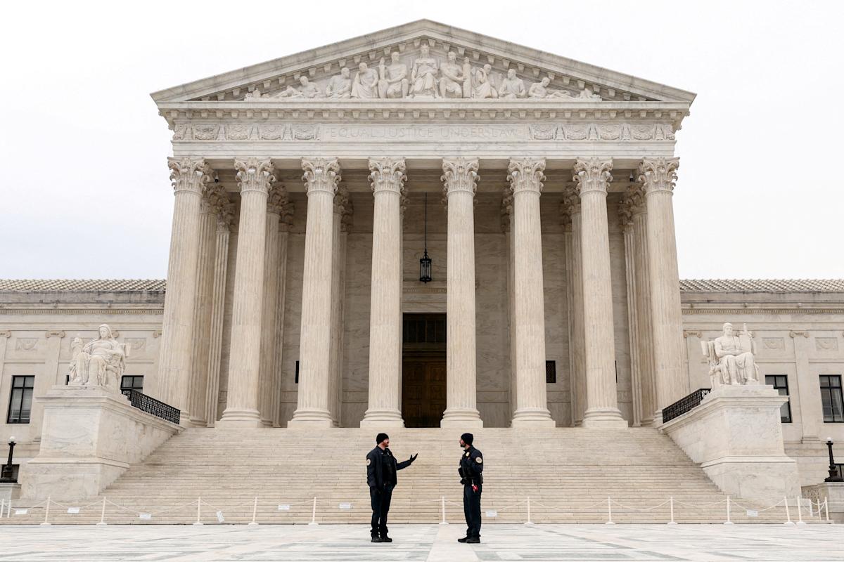 AI Art Copyright: Supreme Court Rules No Protection for AI-Generated Works