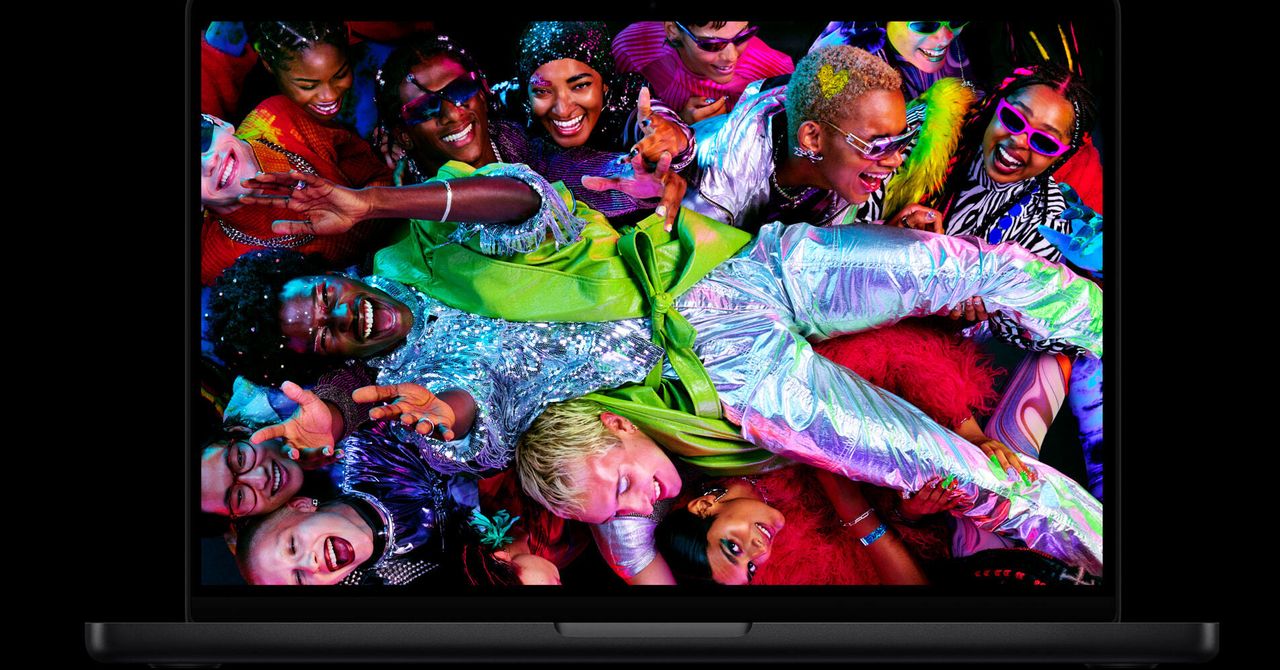 Apple Unveils M5 MacBook Pro and Studio Display Upgrades