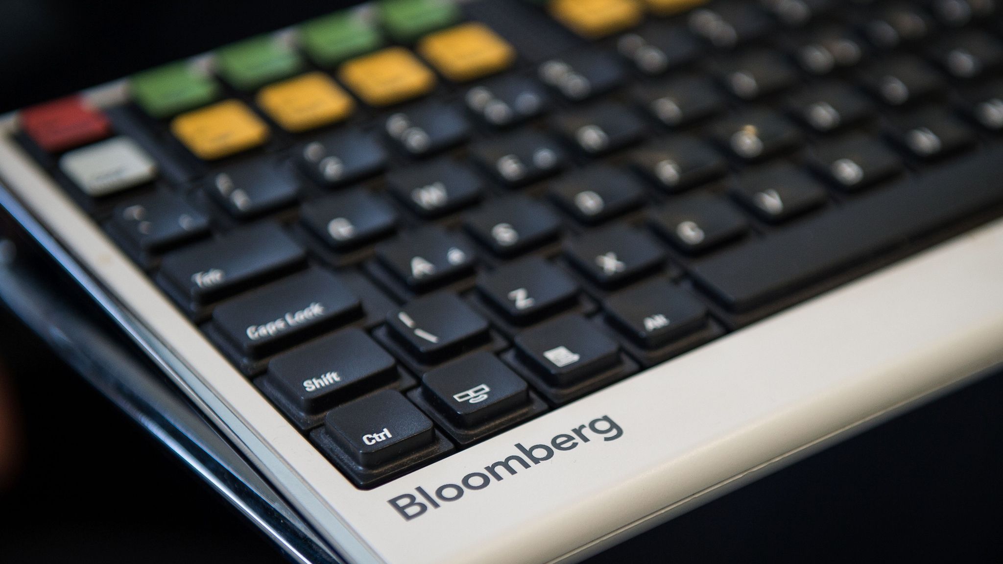 AI Clones Bloomberg Terminal: Reality Check