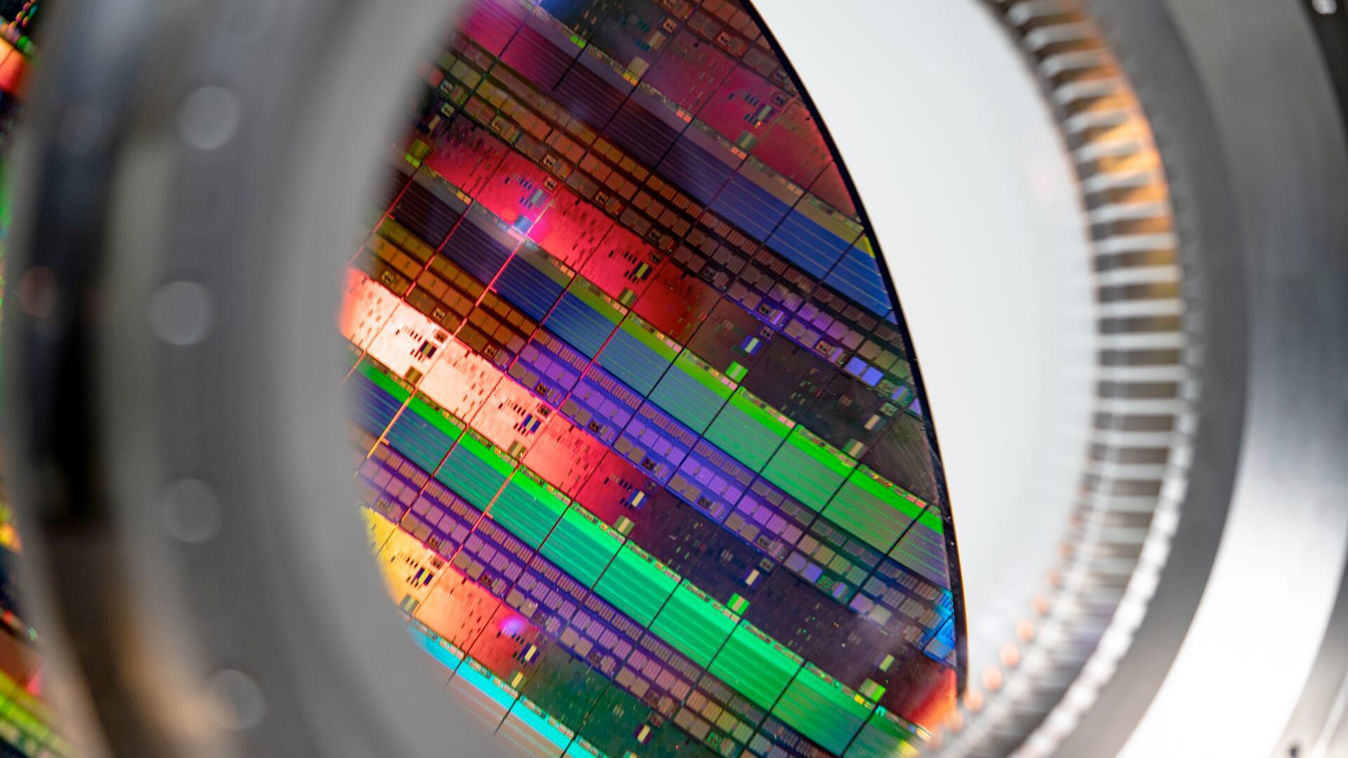 China's Chipmaking Ambitions: Overcoming ASML Alternative Challenges