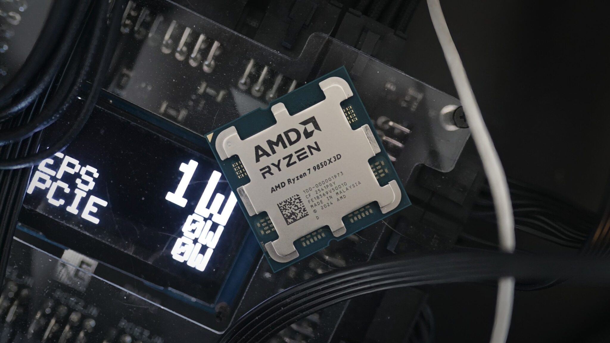 CPUs Are Cool Again: Intel and AMD's AI-Driven Surge