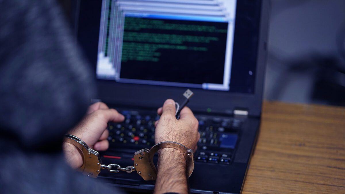 Cybercrime Extradition: Chilean Carding Shop Operator Faces US Charges