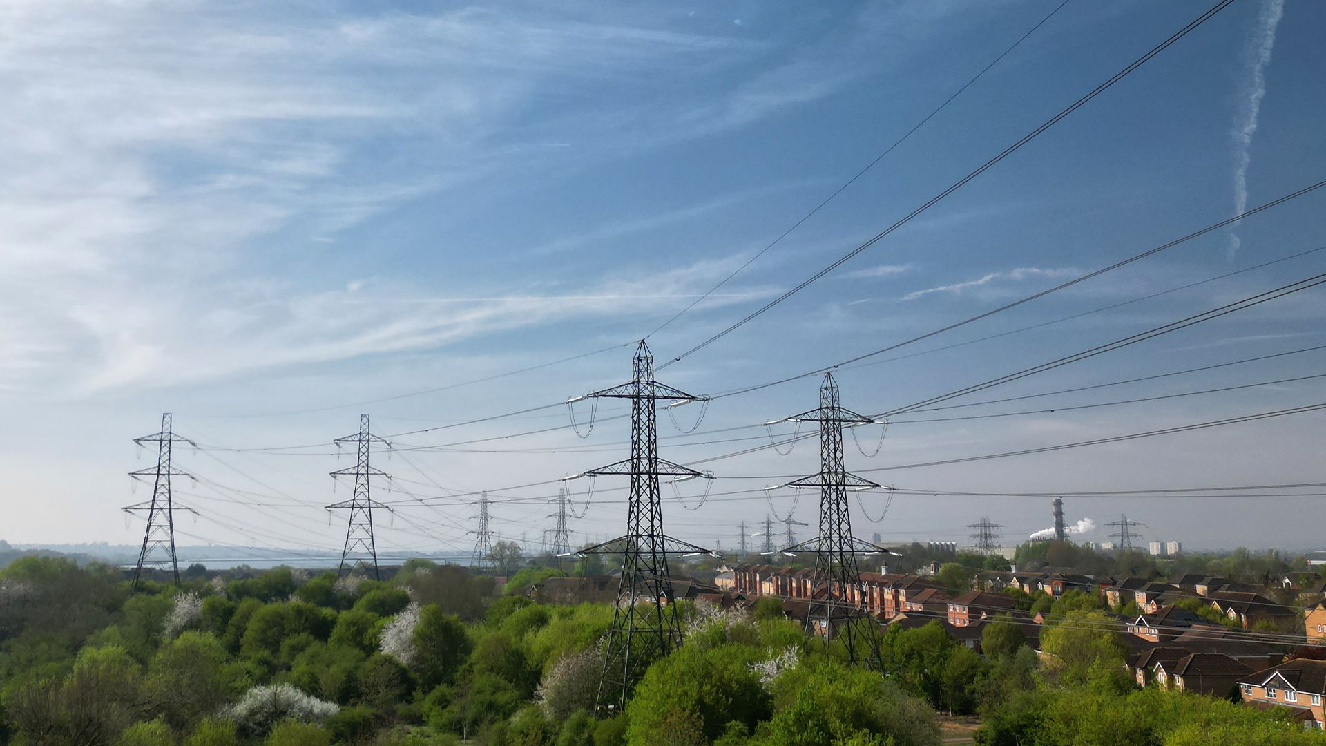 UK Government to Prioritize Data Center Grid Access