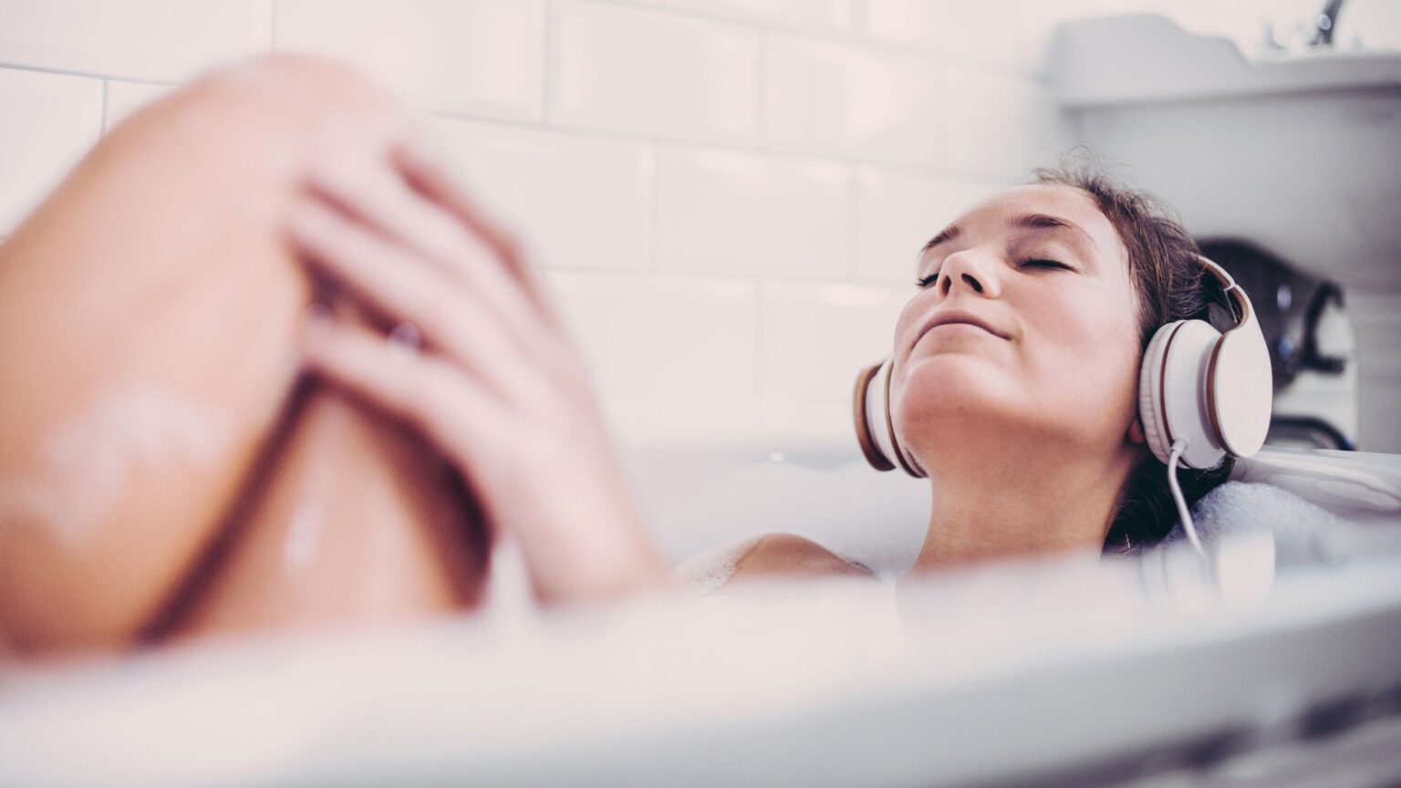 Exercise Equipment for Muscle Recovery: Hot vs. Cold Therapy