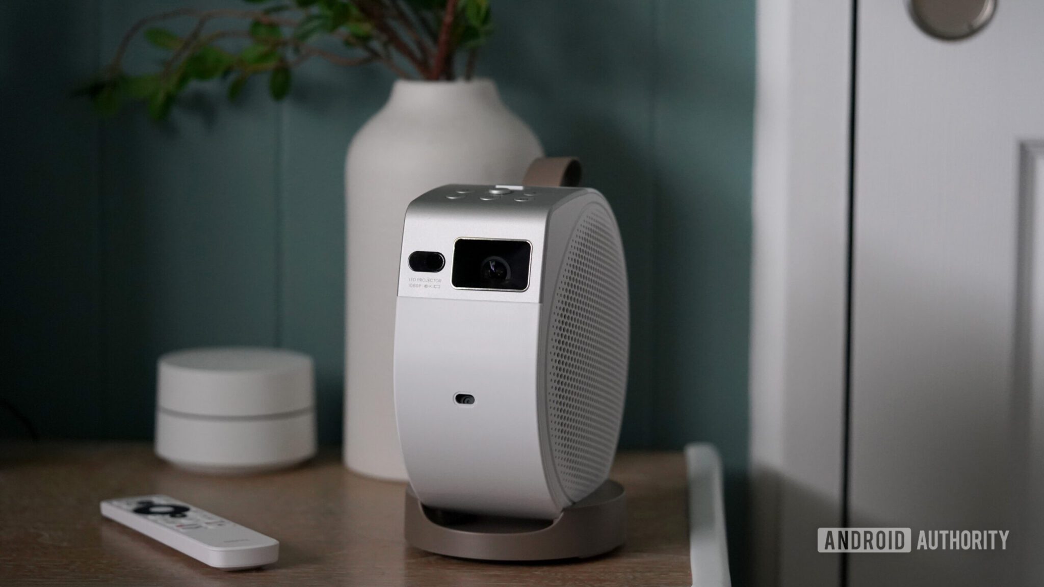 BenQ GV32 Review: The Ultimate Bedside Google TV Projector