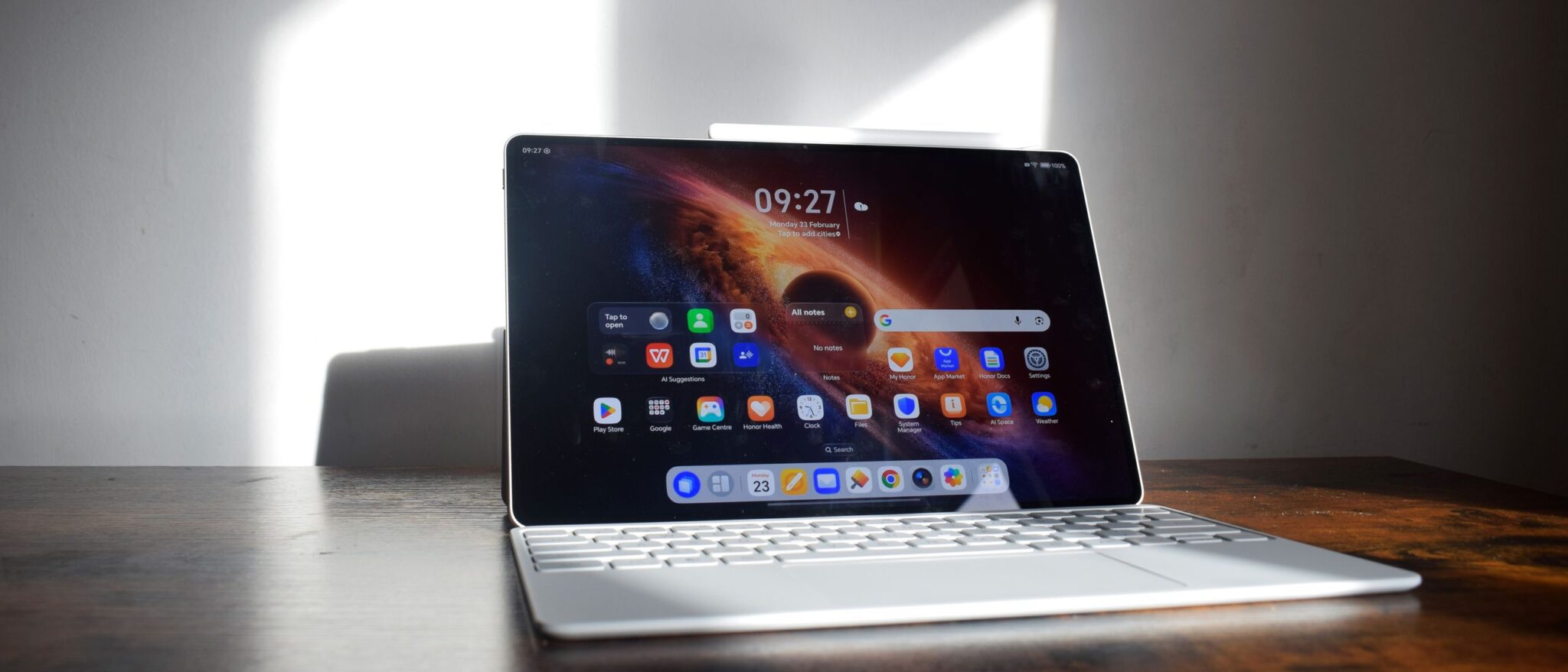 Honor MagicPad 4 Review: A Lightweight Work Tablet Worth Considering