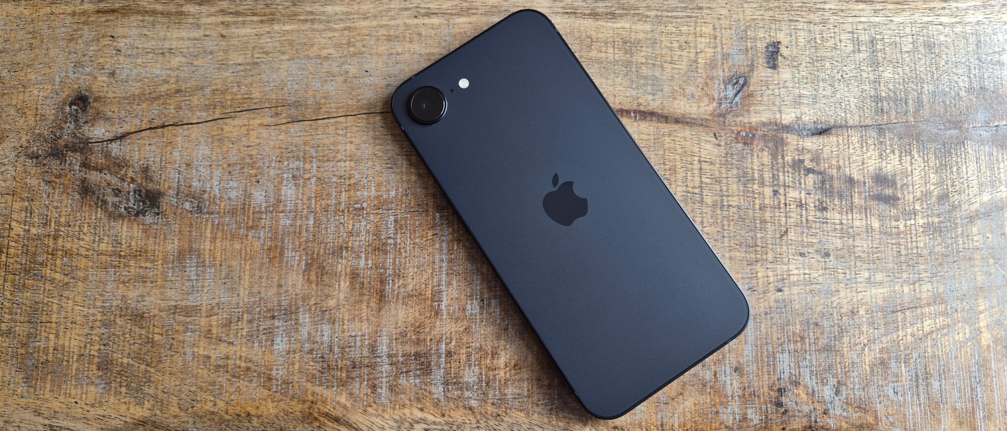iPhone 17e Review: Apple’s Affordable Powerhouse Phone