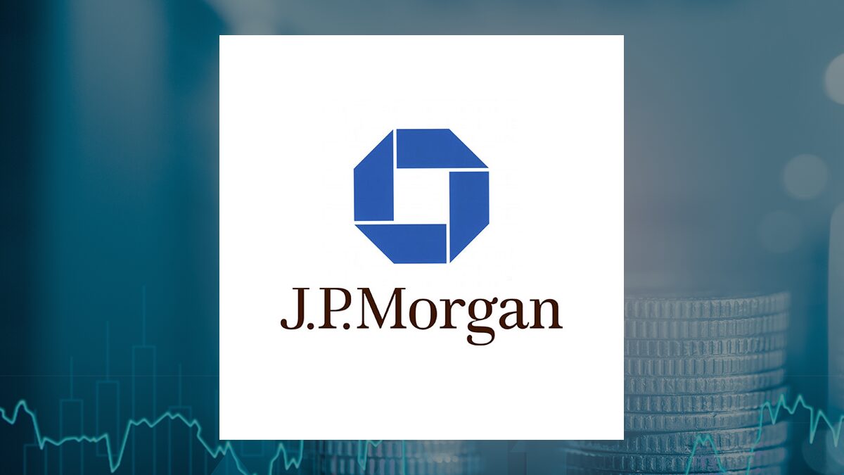 JPMorgan Chase & Co. Stock Update: Insider Buying and Selling, Institutional Investors, and Analyst Forecasts