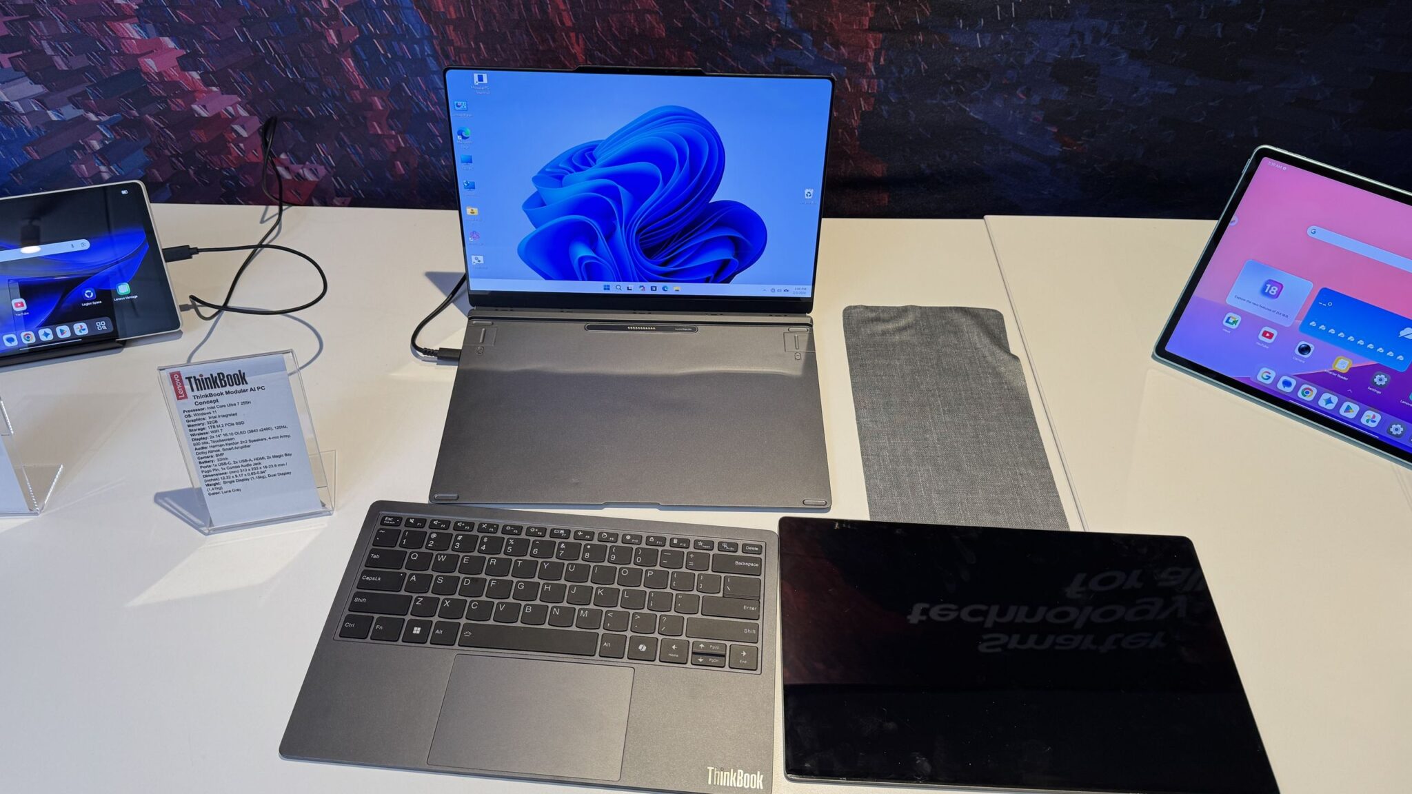 Lenovo's Modular AI PC Concept: Redefining Laptop Flexibility