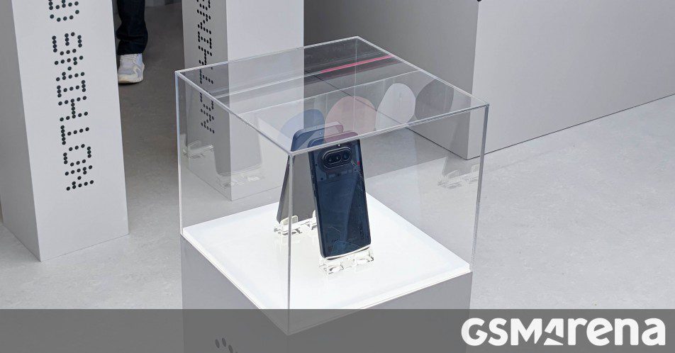 First Look at Nothing Phone (4a)