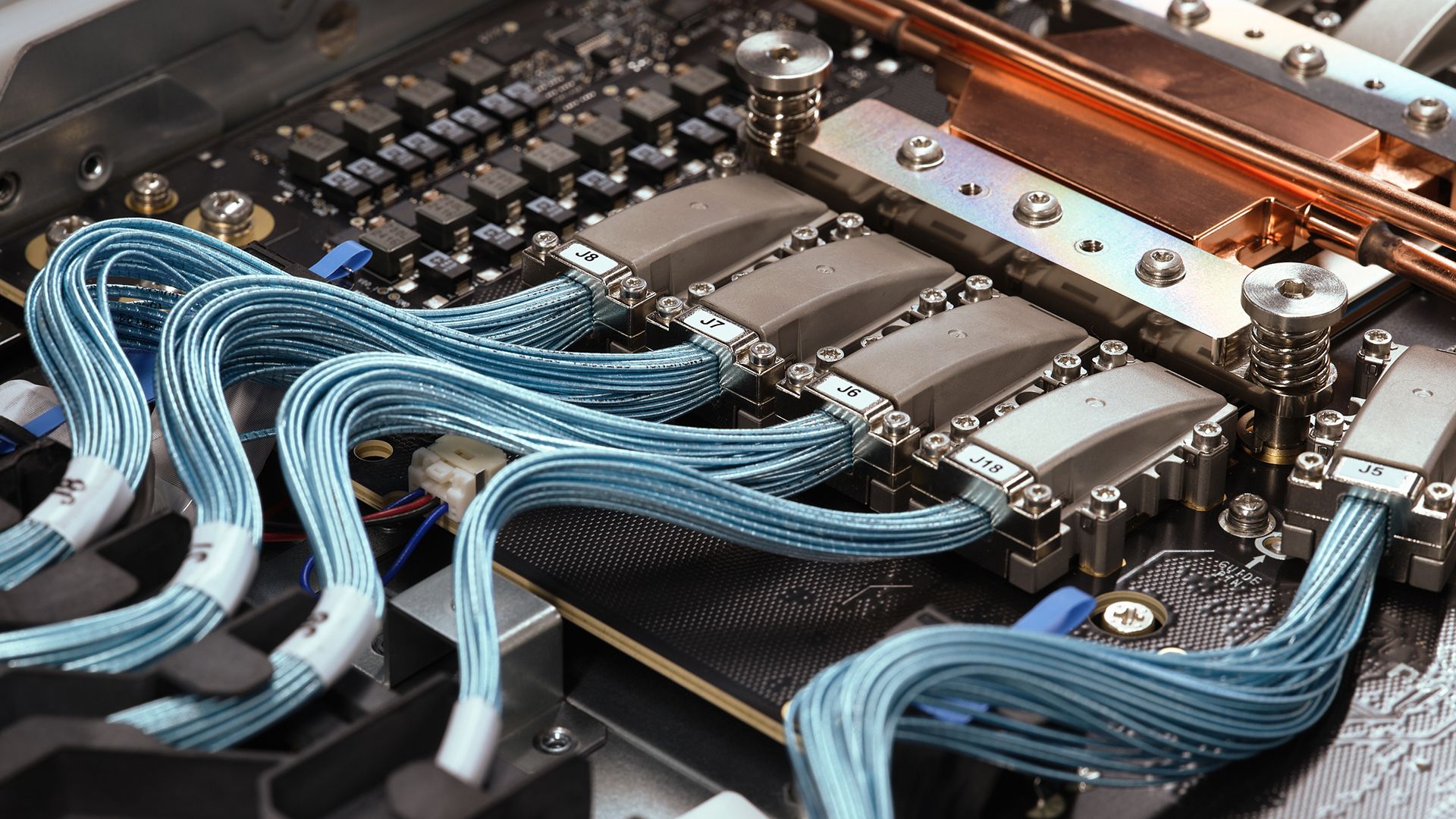 Optical Scale-Up Interconnect for AI Clusters: AMD, Broadcom, and Nvidia Lead the Way