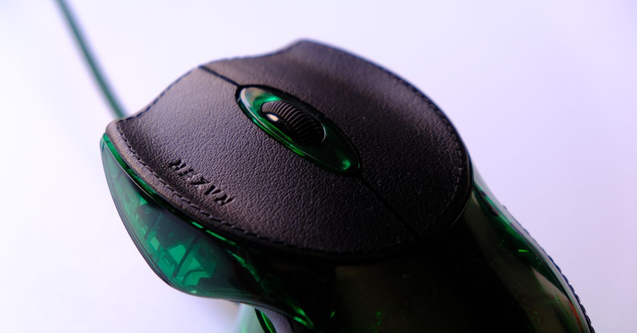 Razer Boomslang 20th Anniversary Edition Review