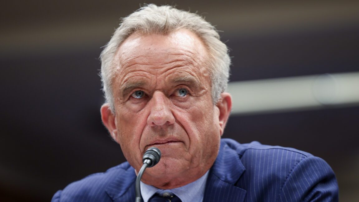 RFK Jr.'s Anti-Vaccine Agenda Faces GOP Resistance in 2026