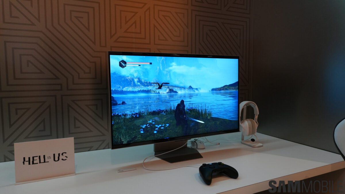 Samsung Odyssey 3D Gaming Monitor: Play Over 120 3D Games in Stunning Detail