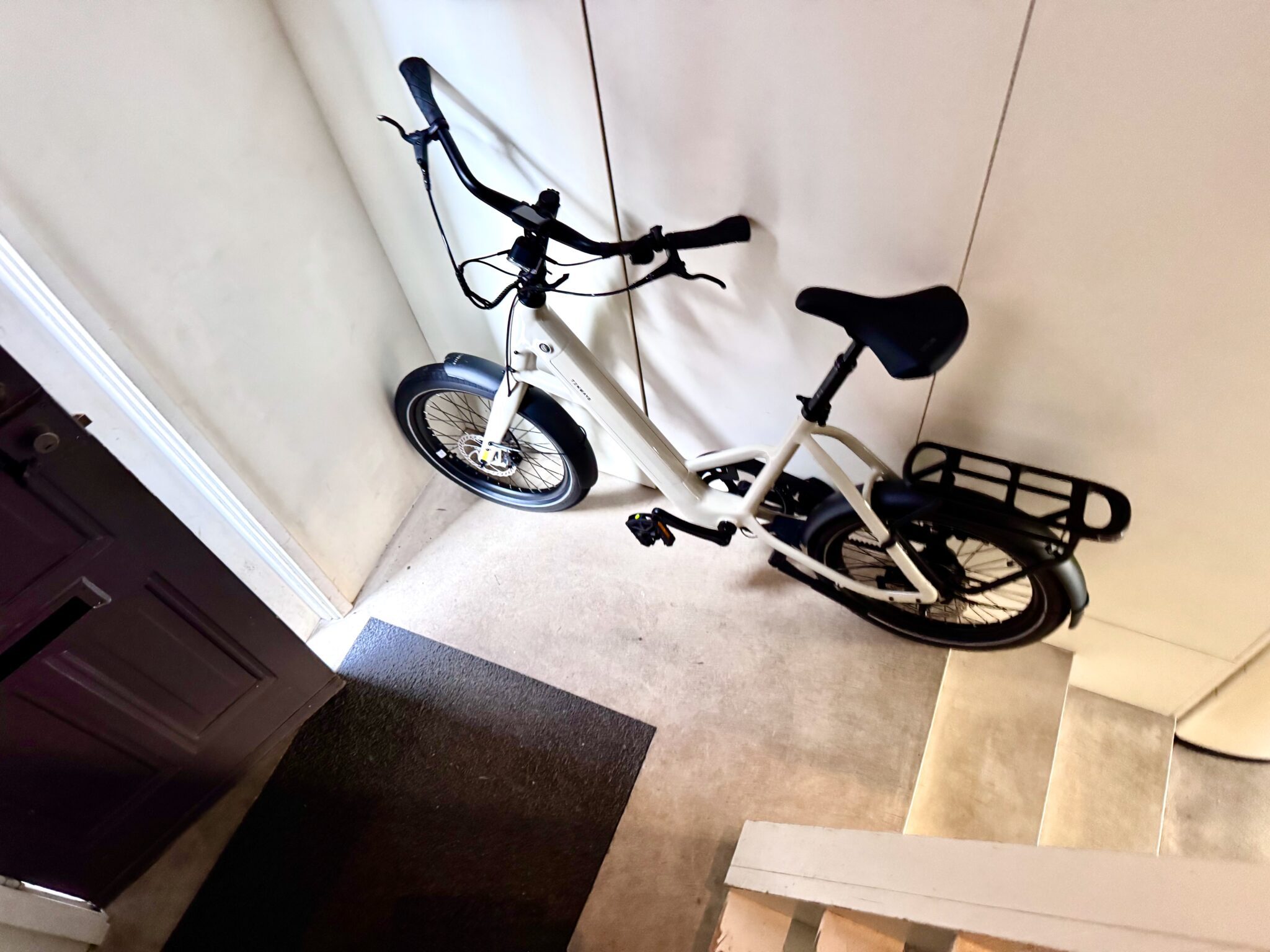 Tenways CGO Compact: The Perfect Shareable E-Bike for City Living