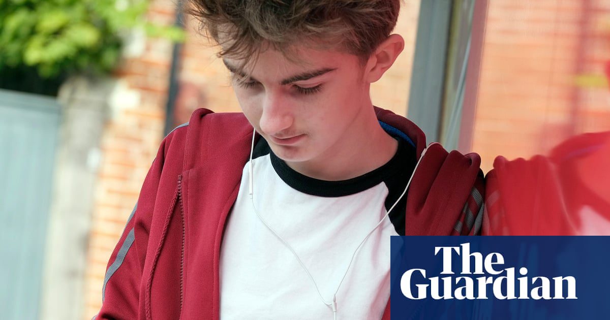 UK Social Media Ban Trials for Teens: What You Need to Know
