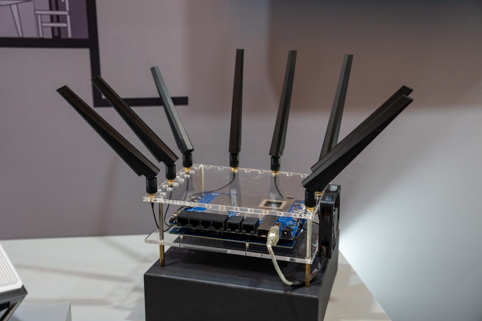 US Bans Foreign-Made Consumer Routers Over National Security Risks