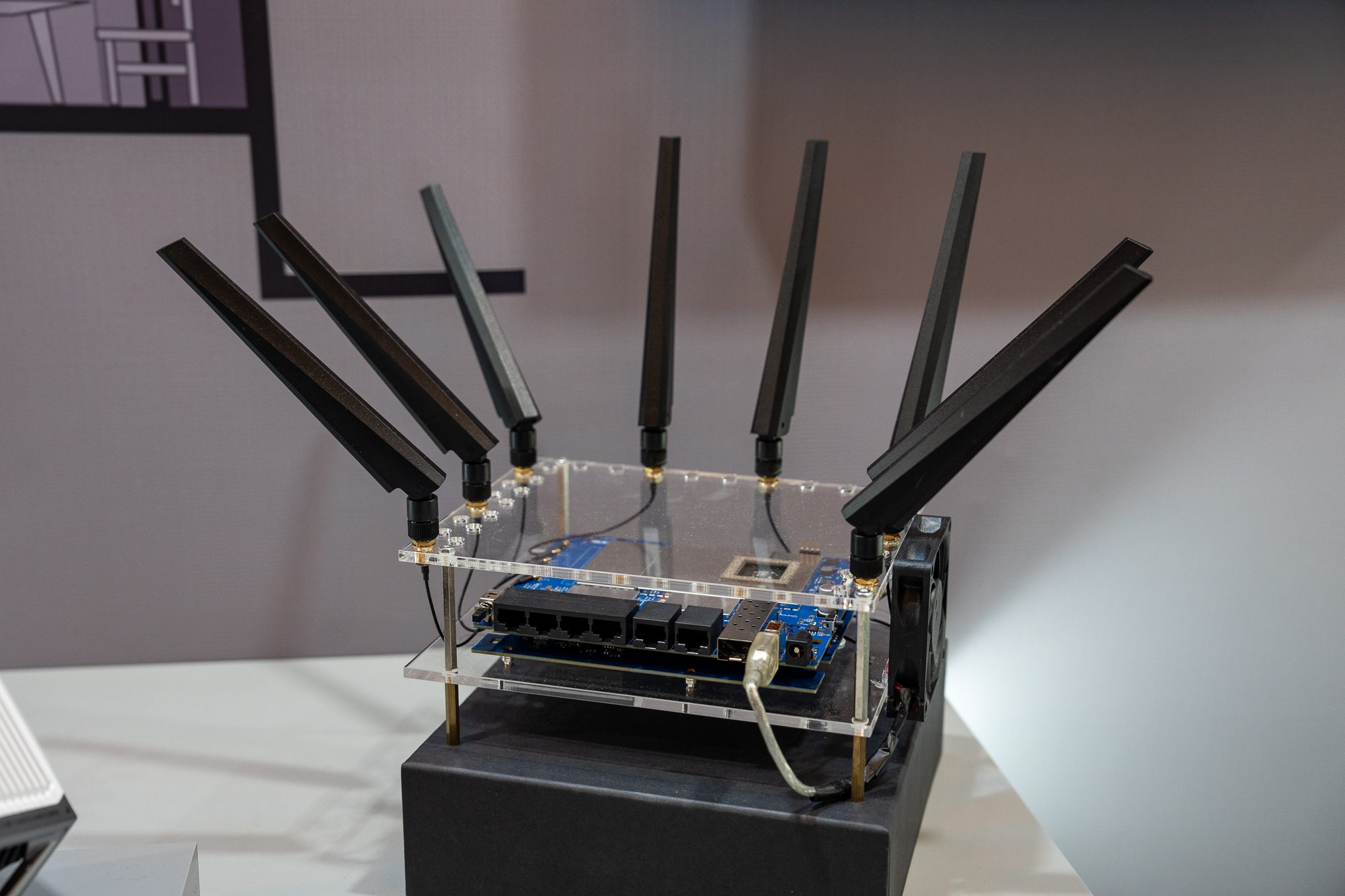 US Bans Foreign-Made Consumer Routers Over National Security Risks
