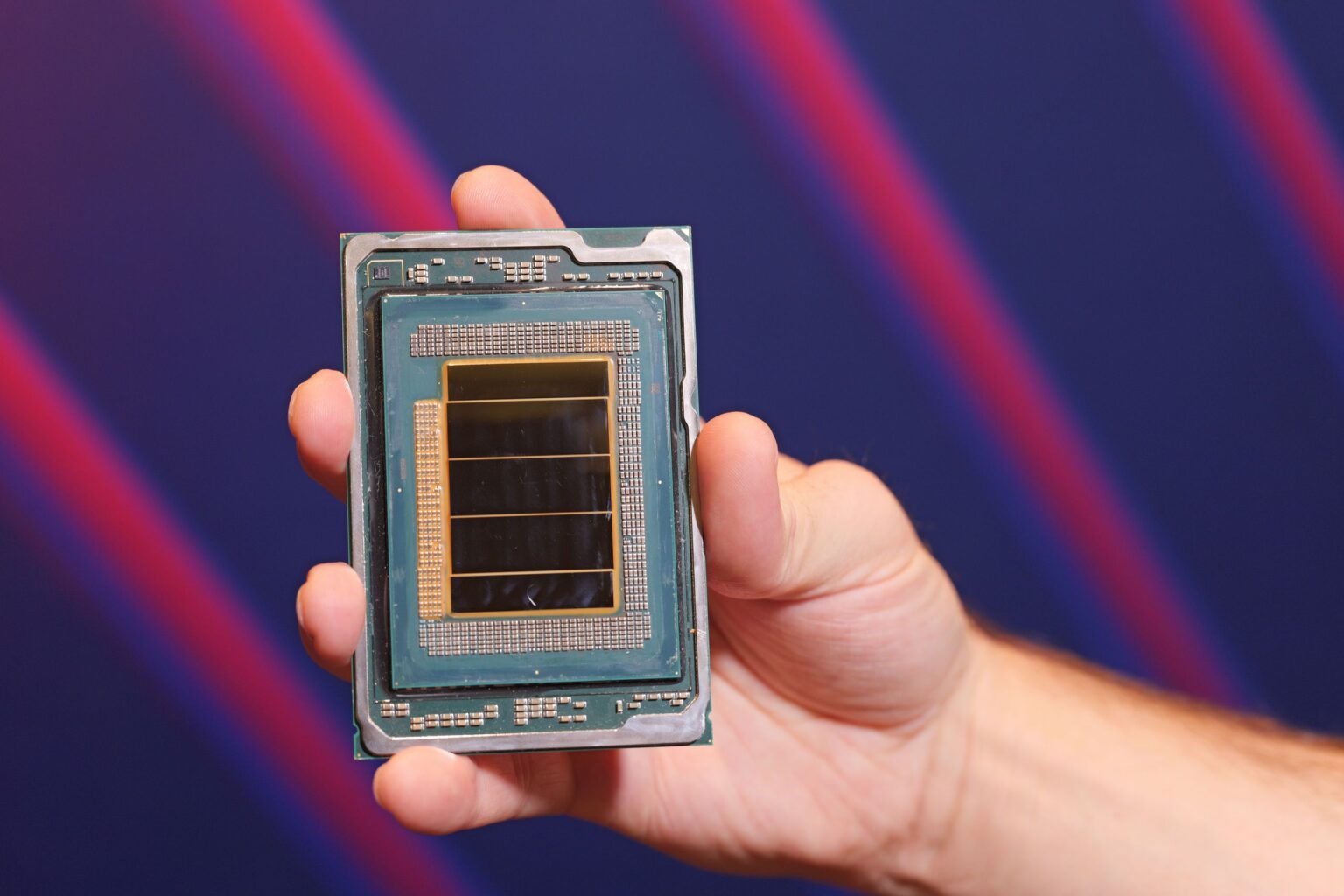 Intel Xeon 6+ Targets AI Workloads