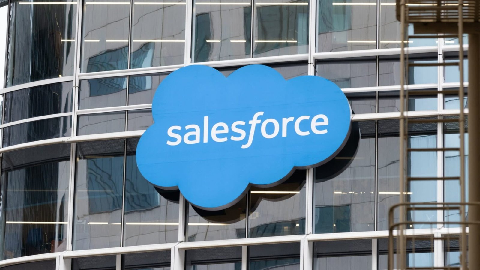 The Impact of AI on Business Software: Separating Fact from Fiction