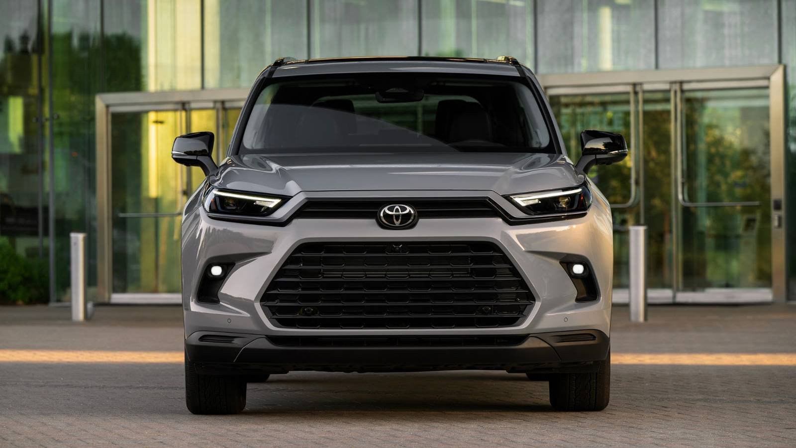Toyota's Fuel-Efficient SUV