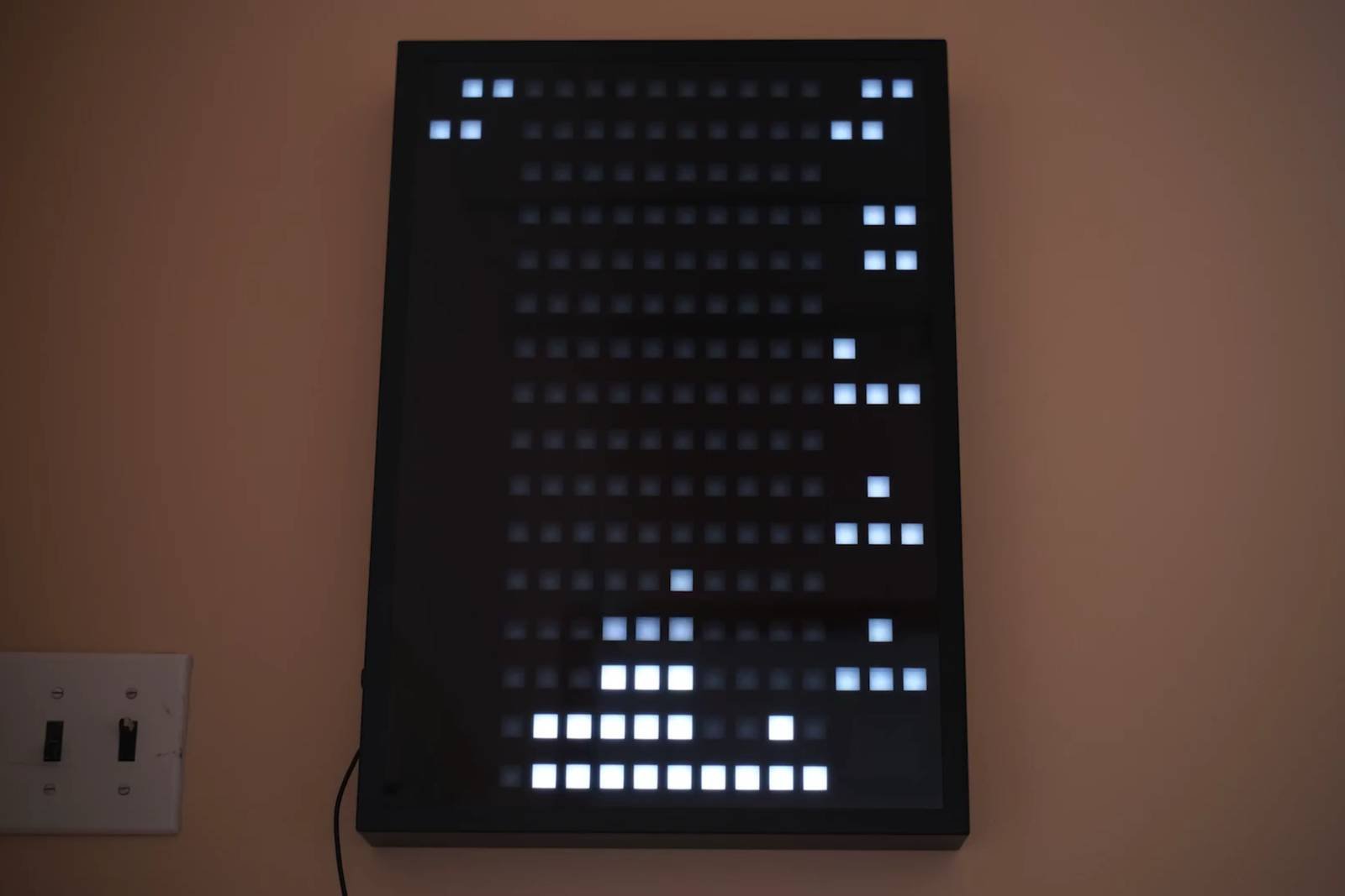 Ikea Wall Lamp Converted into Tetris Game with ESP32