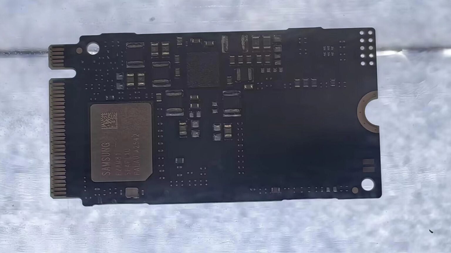 Samsung's PCIe 5.0 SSD with RISC-V Controller Hits 11.4 GB/s